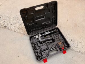 Fedtpresser 21 volt med 1 batteri Li-ion